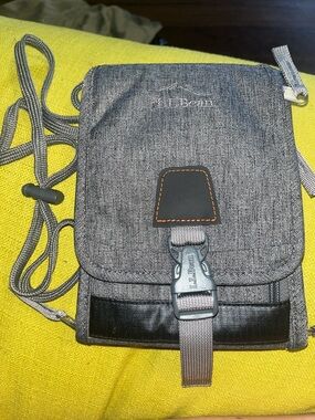 L.L. Bean Gray Heather Crossbody Belt Bag with Black Trim